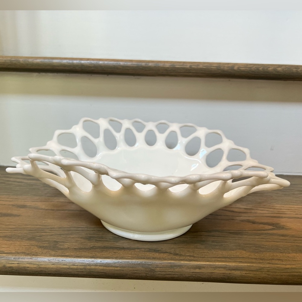 Vintage Westmoreland Laced Edge Milk Glass Doric Open Lace 13" Oval Fruit Bowl